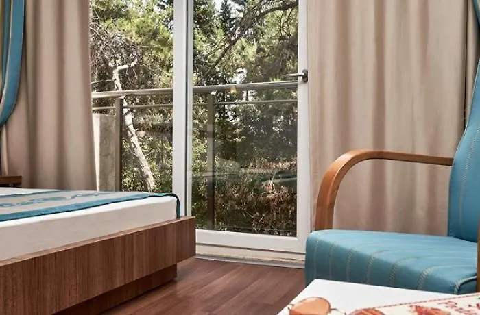 Luca Antalya 4*